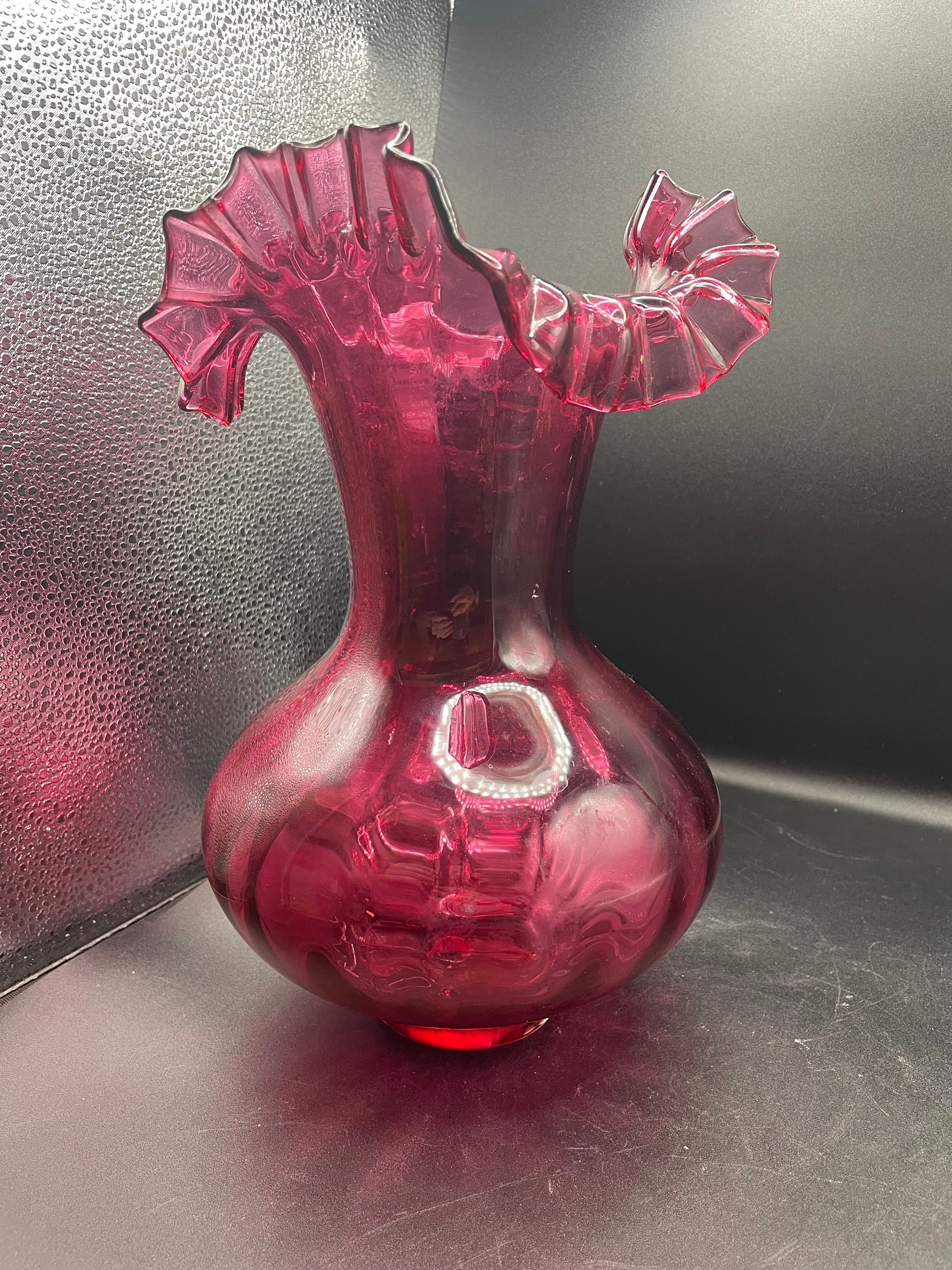 Fenton ? Cranberry Red Ruffled Optics Vase - Etsy Canada