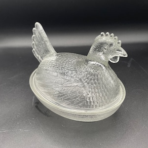 Vintage Indiana clear glass hen on nest