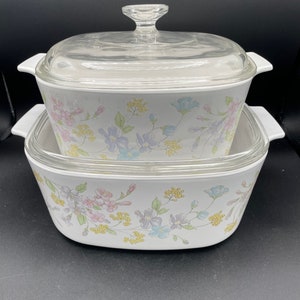 Corning Ware Pastel Bouquet 2 Casserole Dishes with lids