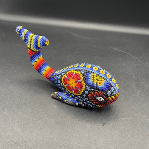 Huichol handgemachte Holzperlen Wal
