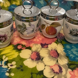 Small Vintage Worcester Porcelain Egg Coddlers -small size (1 eggs)