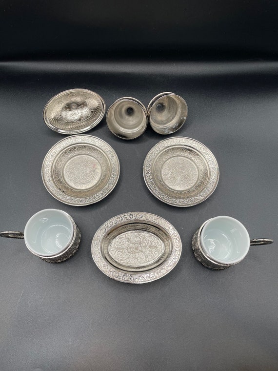 Ensemble à Café Turc En Métal Argenté - Tasses Et Assiette à Sucre - Fabrication Turquie