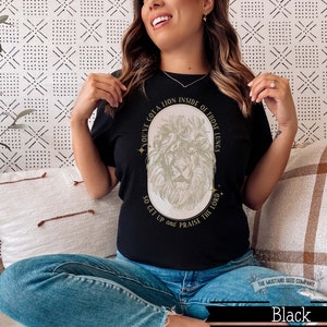Lion Inside Of Those Lungs Christian T-shirt Worship Shirt Lion of Judah tshirt Gratitude Brandon Lake t-shirt for Her Christian Faith Tee