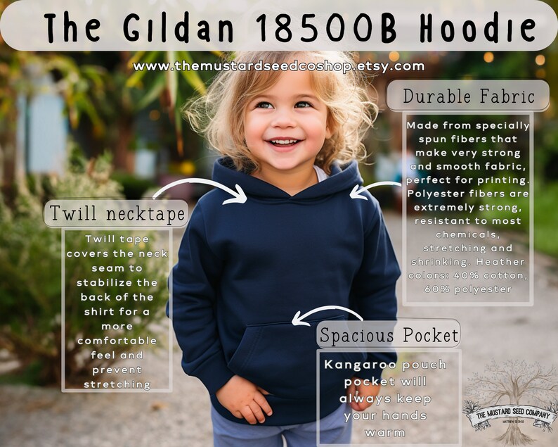 Puede incluir: Una sudadera con capucha Gildan 18500B azul marino con un bolsillo canguro. La sudadera tiene una cinta de cuello de sarga que cubre la costura del cuello para estabilizar la parte posterior de la sudadera. La tela est&aacute; hecha de fibras especialmente hiladas que son fuertes y suaves, perfectas para imprimir. La tela es 40% algod&oacute;n y 60% poli&eacute;ster.
