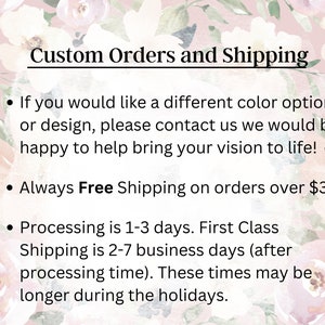 Pu&ograve; includere: Informazioni su ordini personalizzati e spedizione. Se desideri un'opzione di colore o un design diverso, contattaci. Saremo lieti di aiutarti a dare vita alla tua visione! Spedizione gratuita per ordini superiori a $35. L'elaborazione richiede da 1 a 3 giorni. La spedizione di prima classe richiede da 2 a 7 giorni lavorativi (dopo l'elaborazione). Questi tempi potrebbero essere pi&ugrave; lunghi durante le festivit&agrave;.