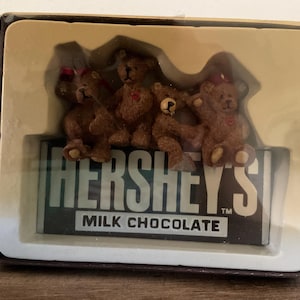 Hersheys Ornament, 2004