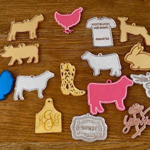 Personalized AG Animal Mum Charms, Livestock Acrylic Charms, FFA Show Animal Homecoming Mum, Steer Pig Goat Chicken Clover FFA Cutout