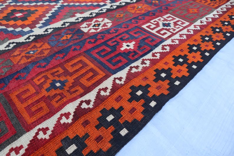 6'5x9'6 Ft Large Vintage Kilim Area Rug / Natural Dyes Wool Rugs for