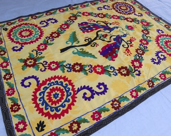 4'8x6'5 ft, Antique Suzani Wall Decor Textile, Uzbek Suzani Fabric, Uzbekistan Hand Embroidered Bed Throw, Pictorial Silk Dining Table Cover