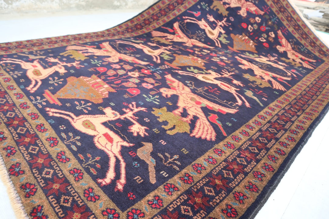 7x4 Vintage Baloch Animal Hunting Rug, 4'1x6'5 Ft, Hand Knotted Antique ...