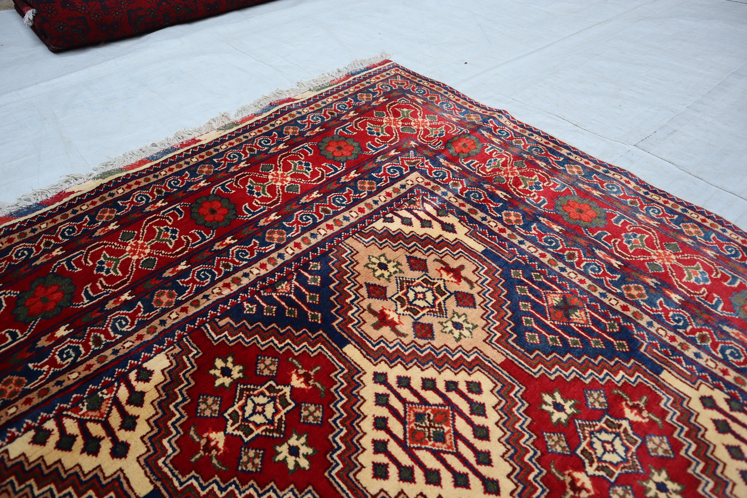 ruru様 Turkish Handwoven Carpets Katalog Hand Knotted 8x10, 9x12, 10x14 and 12x15 Rust and Blue