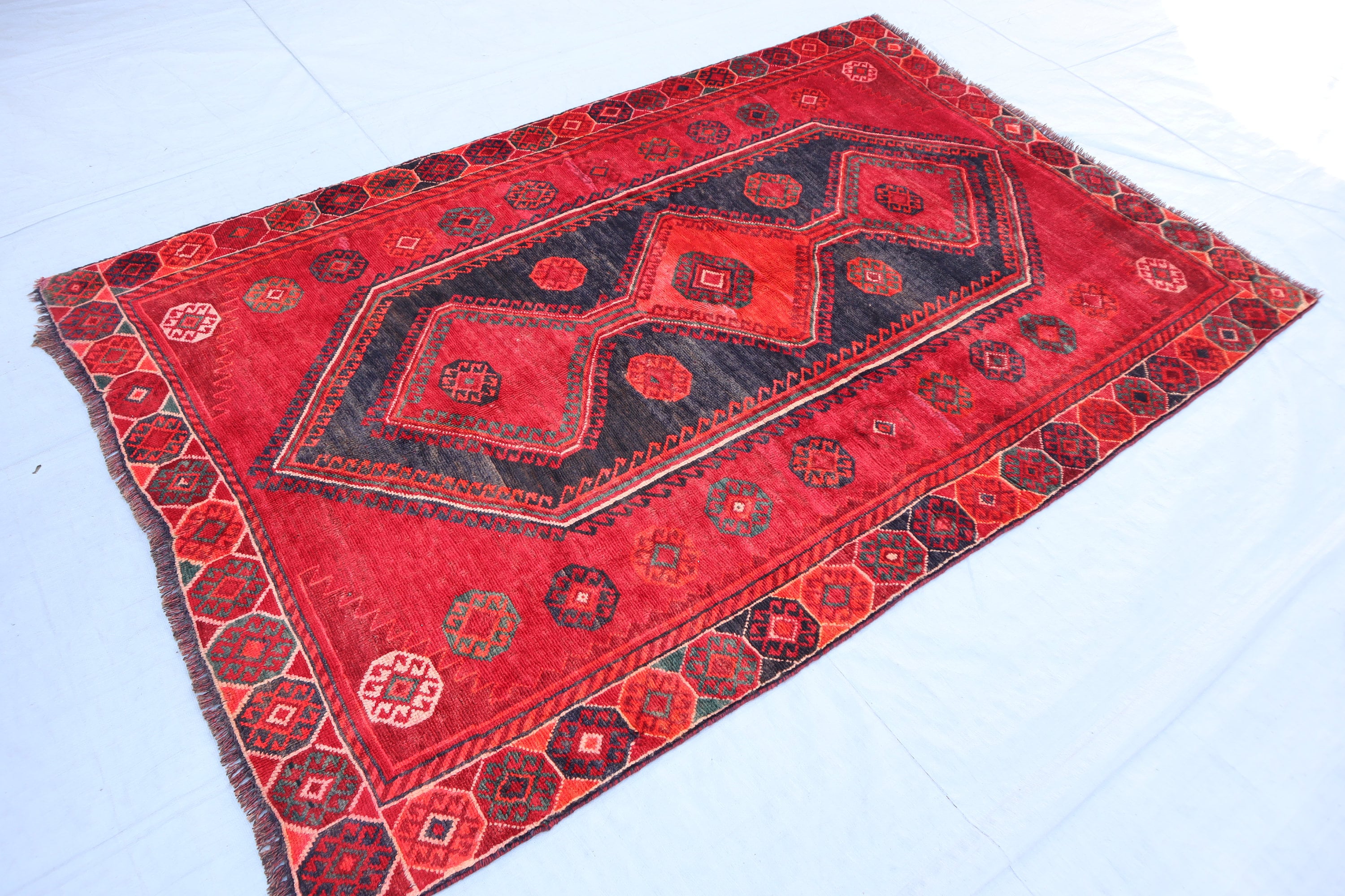 4'6x7'0 コレクターズピース 1950年代 アンティーク 色あせ コーカサス