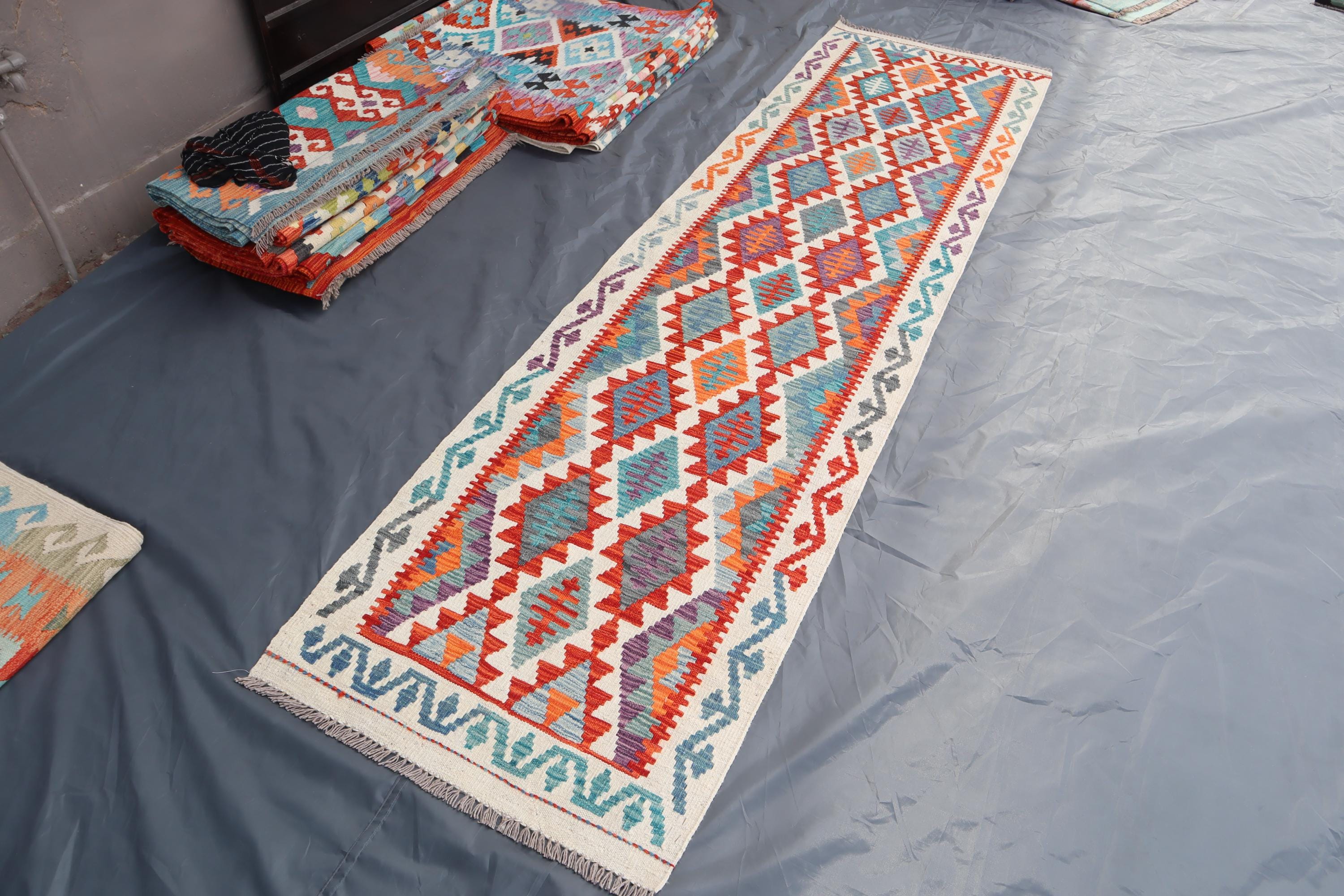 アフガンランナーラグ 3 x 10フィート 手織りキリム 廊下敷き