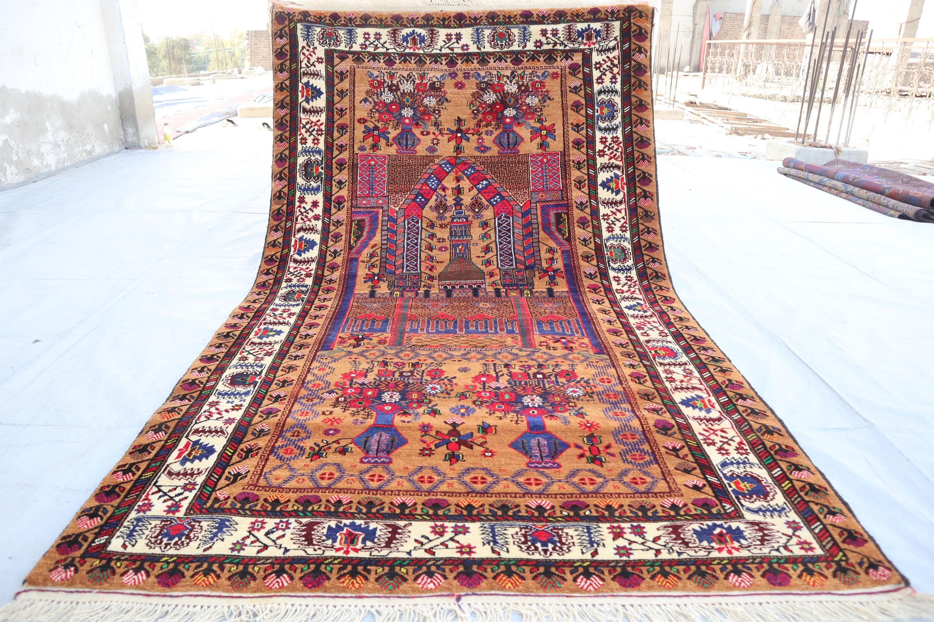 4'4x7'4フィート、ベージュブルーヴィンテージトルクメンバルーチラグ