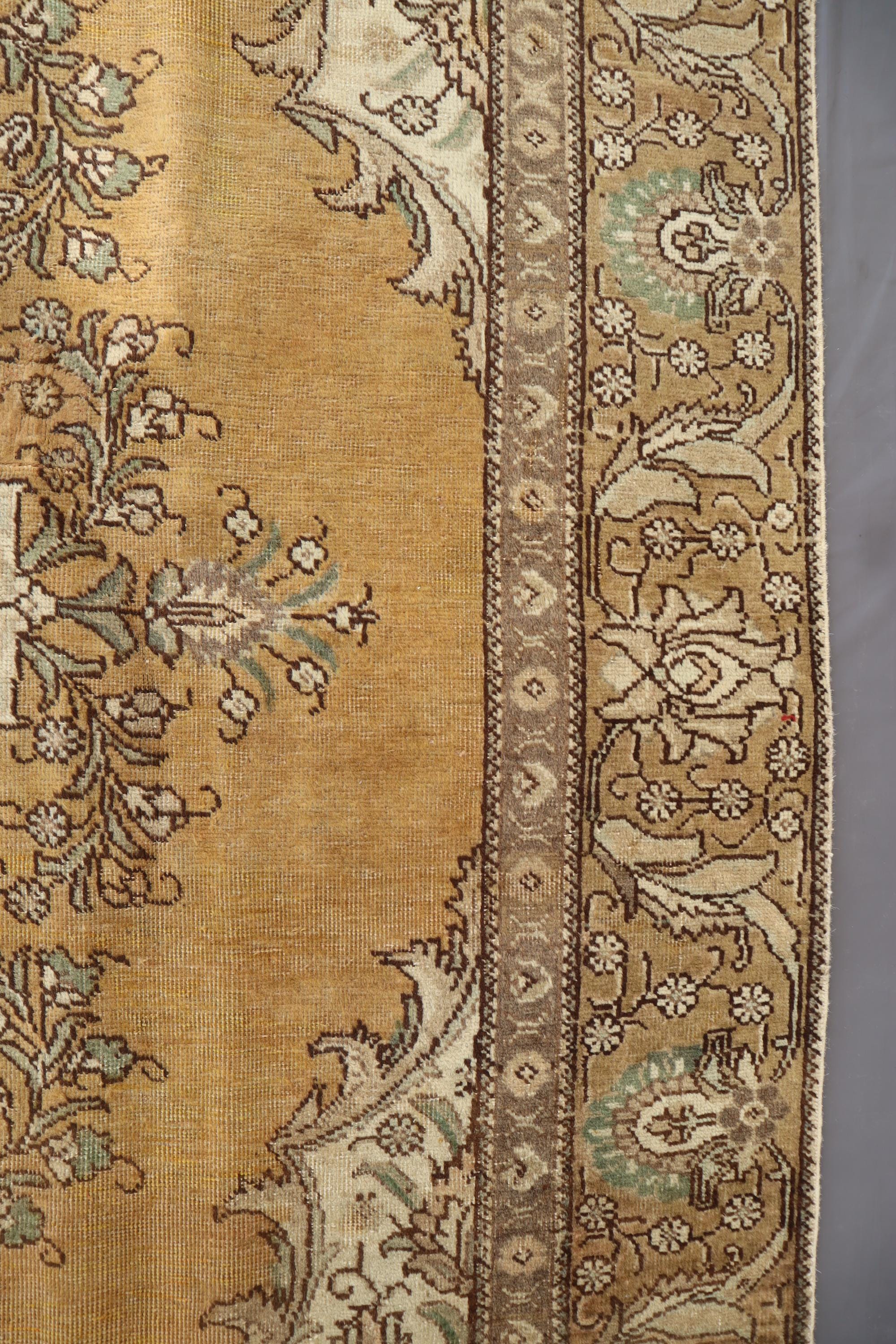 アンティークコーカサスラグ 7'4x10'4フィート ヴィンテージ 色褪せた