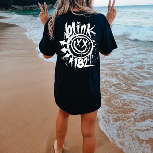 Comfort Colors T-Shirt\ Vintage Blink 182 Shirt, Smile Face Shirt, Retro Smile Face T-shirt, Blink 182 Rock Shirt, Trendy Vintage Smile Tee