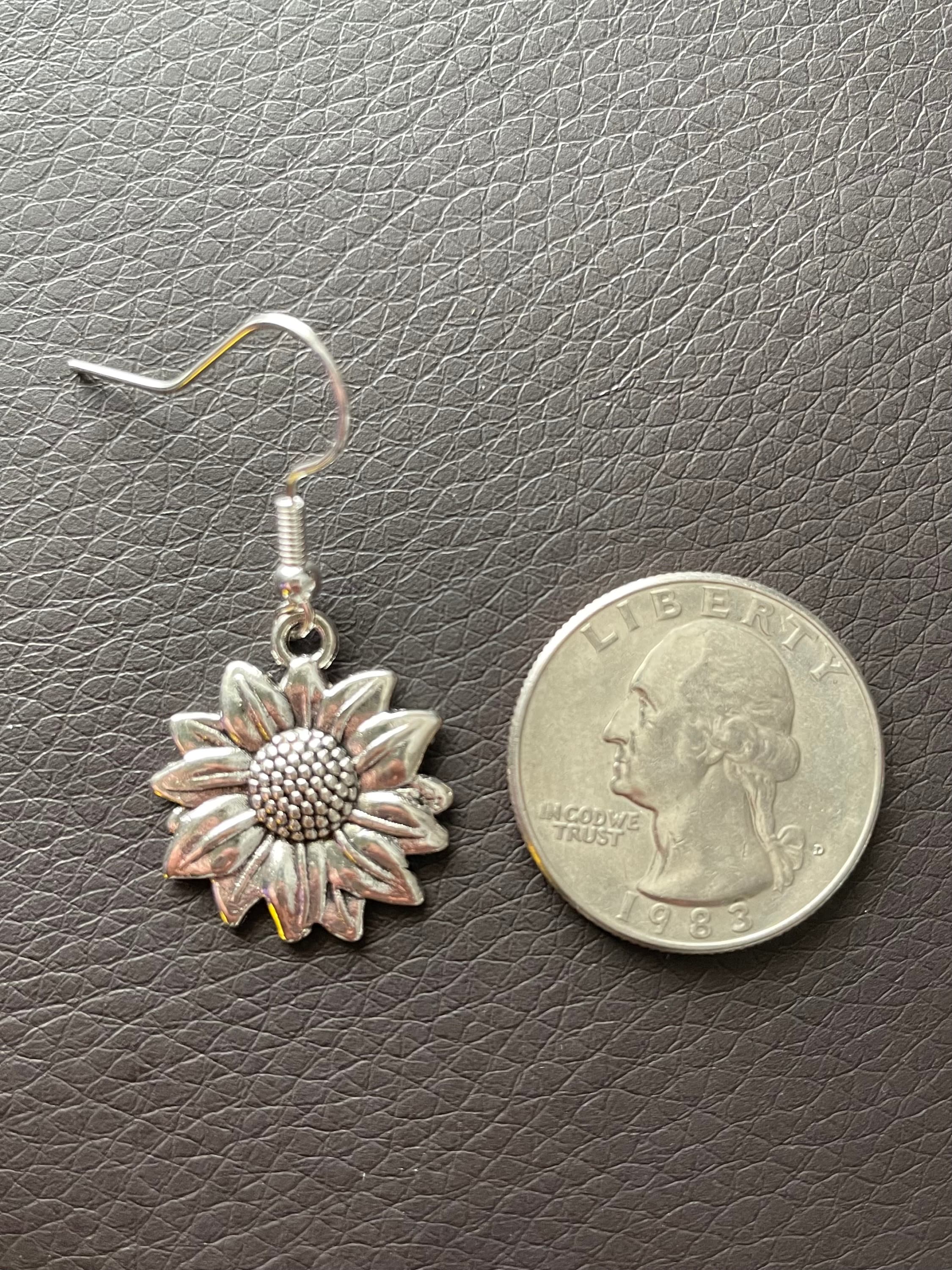 VINTAGE SUNFLOWER EARRINGS main image 0