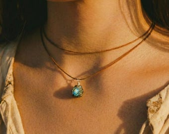 Raw labradorite necklace, multi-strand labradorite choker, labradorite jewelry, cotton gemstone necklace pendant, raw labradorite necklace, crystal