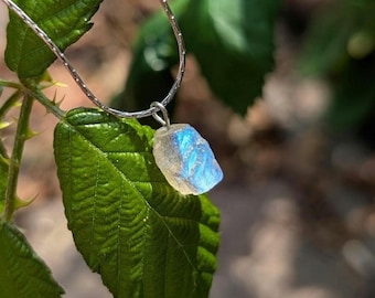 Roher Labradorit Kette wasserfeste Kette Kristall Halskette Naturschmuck Edelstein Kette Labradorit Halskette Labradorit Schmuck gold silber