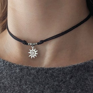 Tour de cou minimaliste avec pendentif soleil spirale de vie acier inoxydable chaîne coton réglable boho choker boho chaîne spirale argent image 4