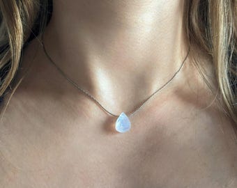 Genuine raw moonstone necklace, rainbow moonstone drop, raw moonstone necklace, gemstone jewelry, silver/gold, genuine moonstone necklace, gold