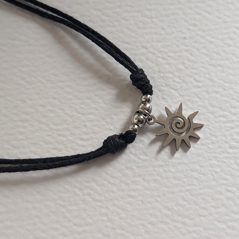 Tour de cou minimaliste avec pendentif soleil spirale de vie acier inoxydable chaîne coton réglable boho choker boho chaîne spirale argent image 2