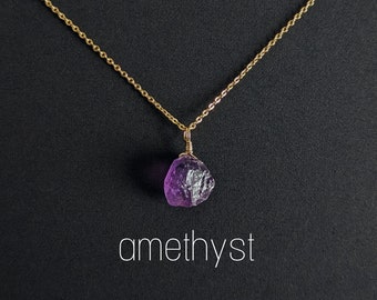 Raw Amethyst Necklace Gold or Silver Amethyst Necklace Gemstone Necklace Amethyst Pendant Necklace Healing Stone Amethyst Jewelry Esoteric Gift