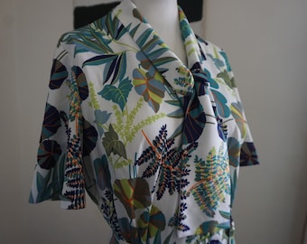 Vestido vintage años 70 de flores - cuello anudado - elegante y cómodo de llevar Talla 40 a 42.
