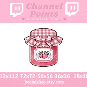 Op de afbeelding: Een roze en witte pot met aardbeienjam met een geruit deksel en een witte kantversiering. De pot heeft een wit etiket met een rood aardbeienontwerp en de tekst "Channel Points Direct Download".