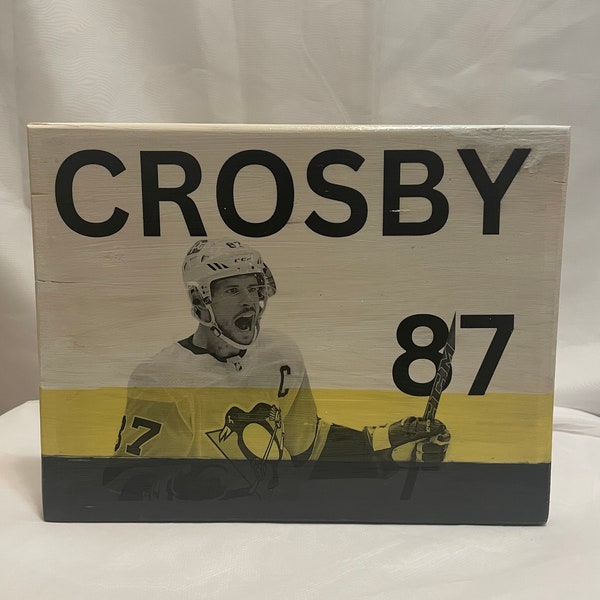 Sidney Crosby Hockey | Wood poster | Yellow and Black  | Pittsburgh Penguins Hockey | NHL | Sport's Decor| Natural finish wood hanging sign