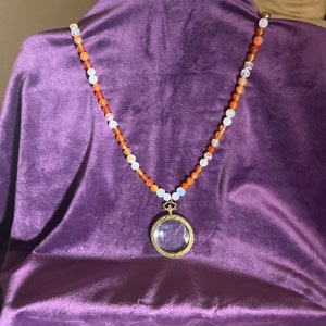 Agate magnifying glass