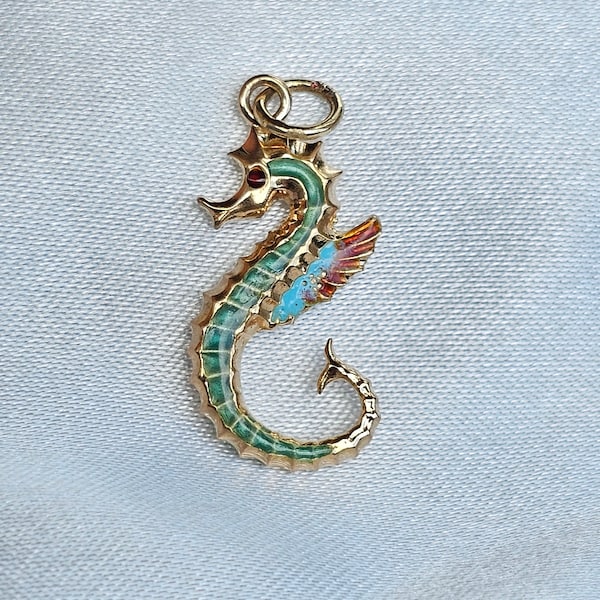 18kt Solid Yellow Gold Enameled Seahorse Charm/ Pendant