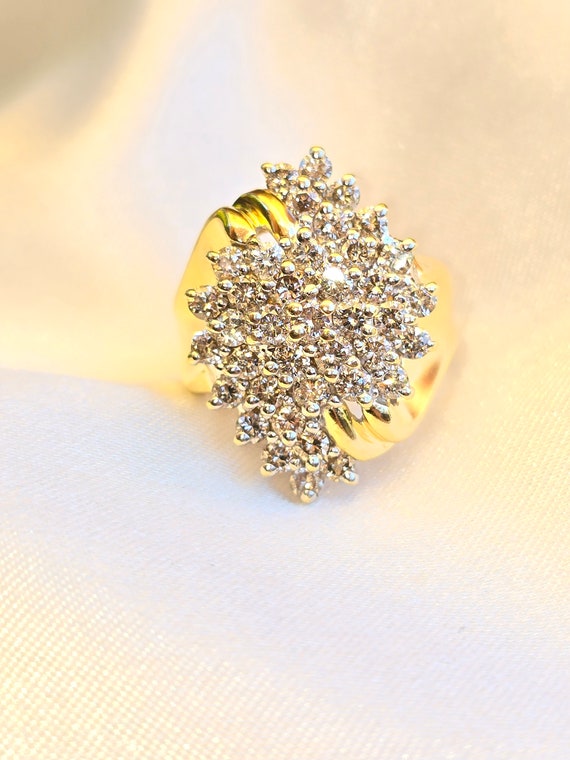 Vintage 14k Solid gold Diamond Cluster Cocktail R… - image 1
