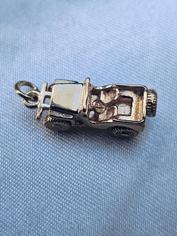 Vintage Small 14k Solid Gold Car Articulated Char… - image 1