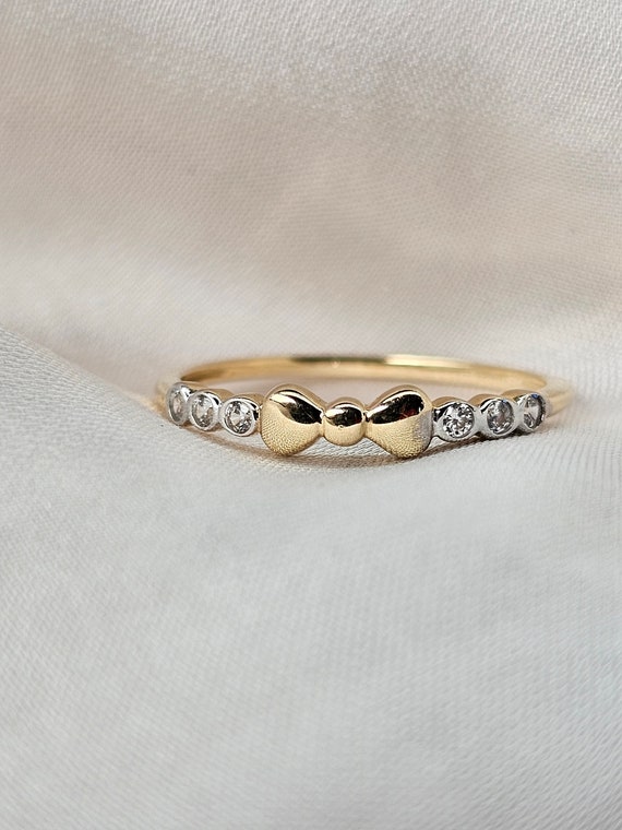 Dainty Bow 14k YG stacking Ring Solid Gold