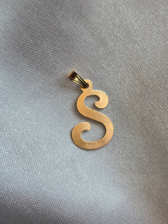 Vtg 14K Solid Gold initial S Pendant