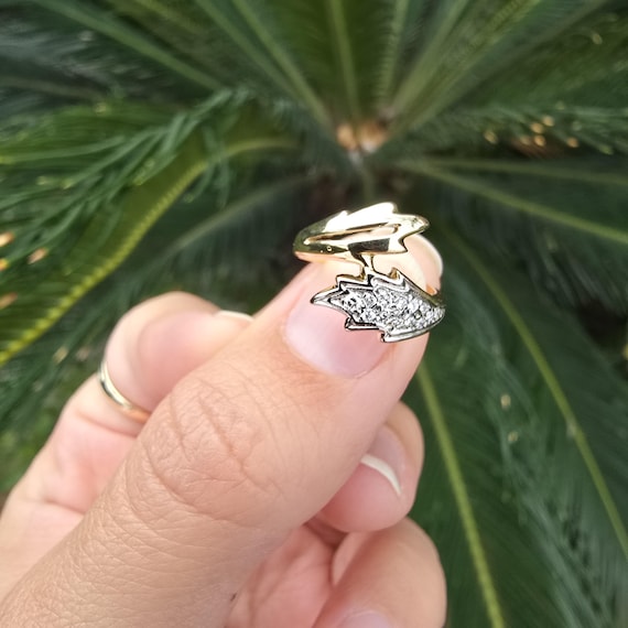 14k Leaf Wrap Bypass Ring - image 1