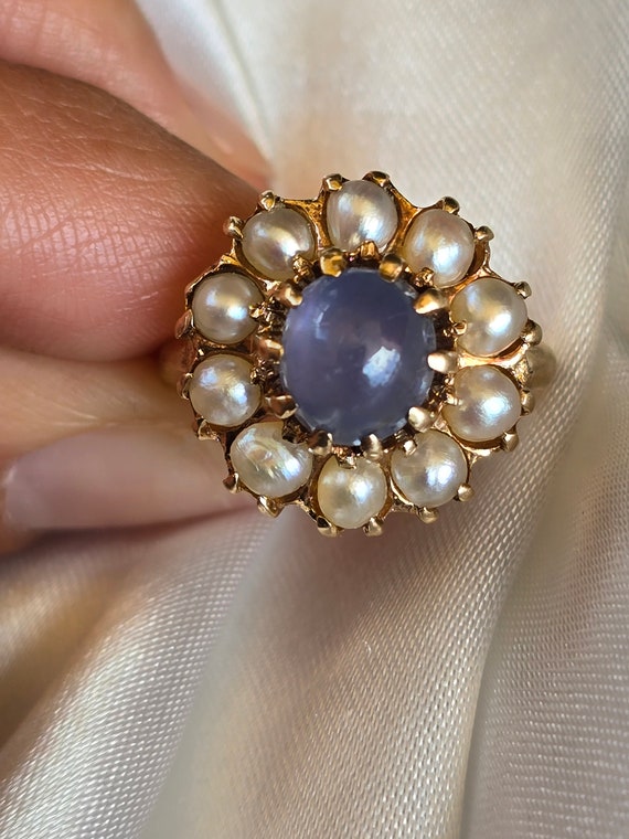 14 Karat Yellow Gold Pearl Halo Sapphire Cabochon