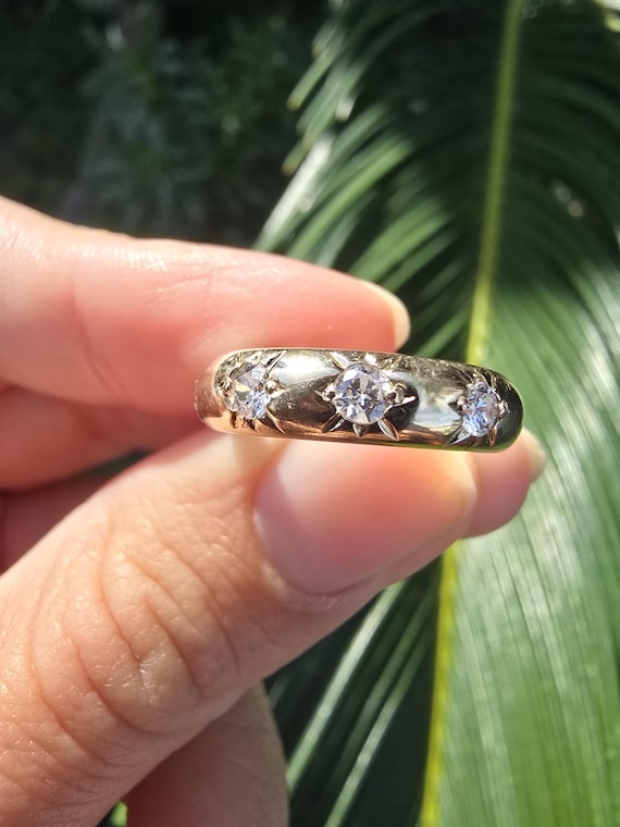 14k Star set Diamond Ring - image 1