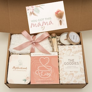 Gift Box for New Mom - 60+ Gift Ideas for 2024