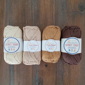 Hilo grueso de Lori Holt - 4 colores: manzanilla, trigo, nuez moscada, pasas, Riley Blake Designs - 140 yardas
