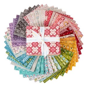 Piece and Plenty Fat Quarter Bundle - Lori Holt - 48 Fatquarters - Vintage Fabric - Riley Blake Designs