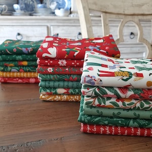 A Pear-fect Christmas Fat Quarter Bundles - White / Red / Green - By Cayla Naylor - Riley Blake Designs - Christmas Fabric