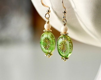 Vintage Kiwi Shaped Czech Glass Beads Earrings, Czech Glass Beads Boho Dangle Earrings, Dangling Drop Earrings Fun, Oval Shaped Drop Earring
