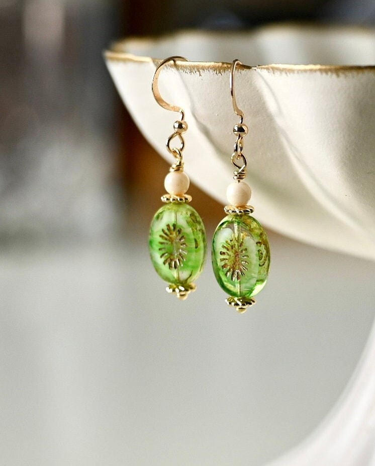 Vintage Kiwi Shaped Czech Glass Beads Earrings, Czech Glass Beads Boho Dangle Earrings, Dangling Drop Earrings Fun, Oval Shaped Drop Earring