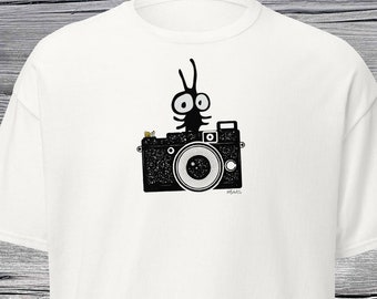 Photographers shirt. tee for photography enthusiasts