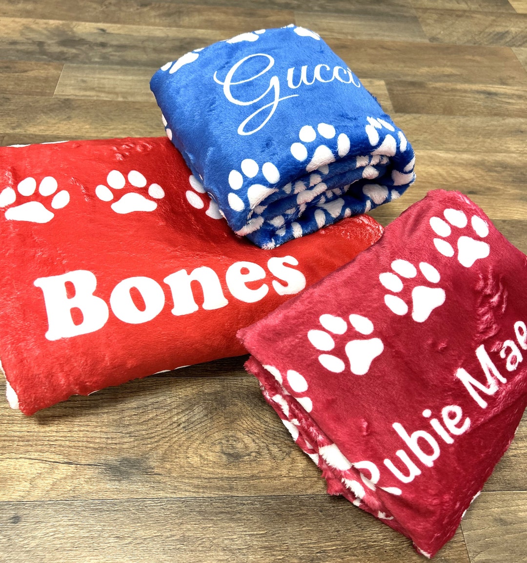 Personalized Name Blanket for Pets Fleece Blanket With Name & Color of Your Choice Pet Blankets