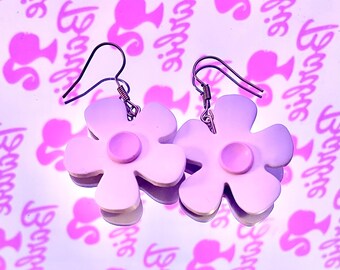 Hi Barbie! Barbie inspired collection clamshell beach earring