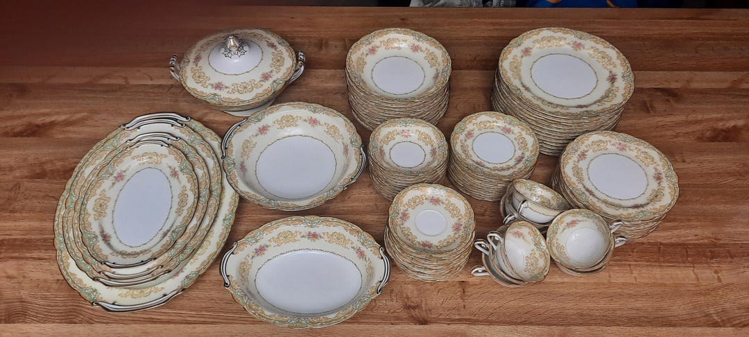 Vintage Noritake China: Shelby Pattern #3623 Serving Pieces