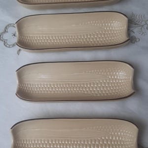 Vintage Pfaltzgraff Pale Yellow Ceramic Corn Cob Holders - Set of 4